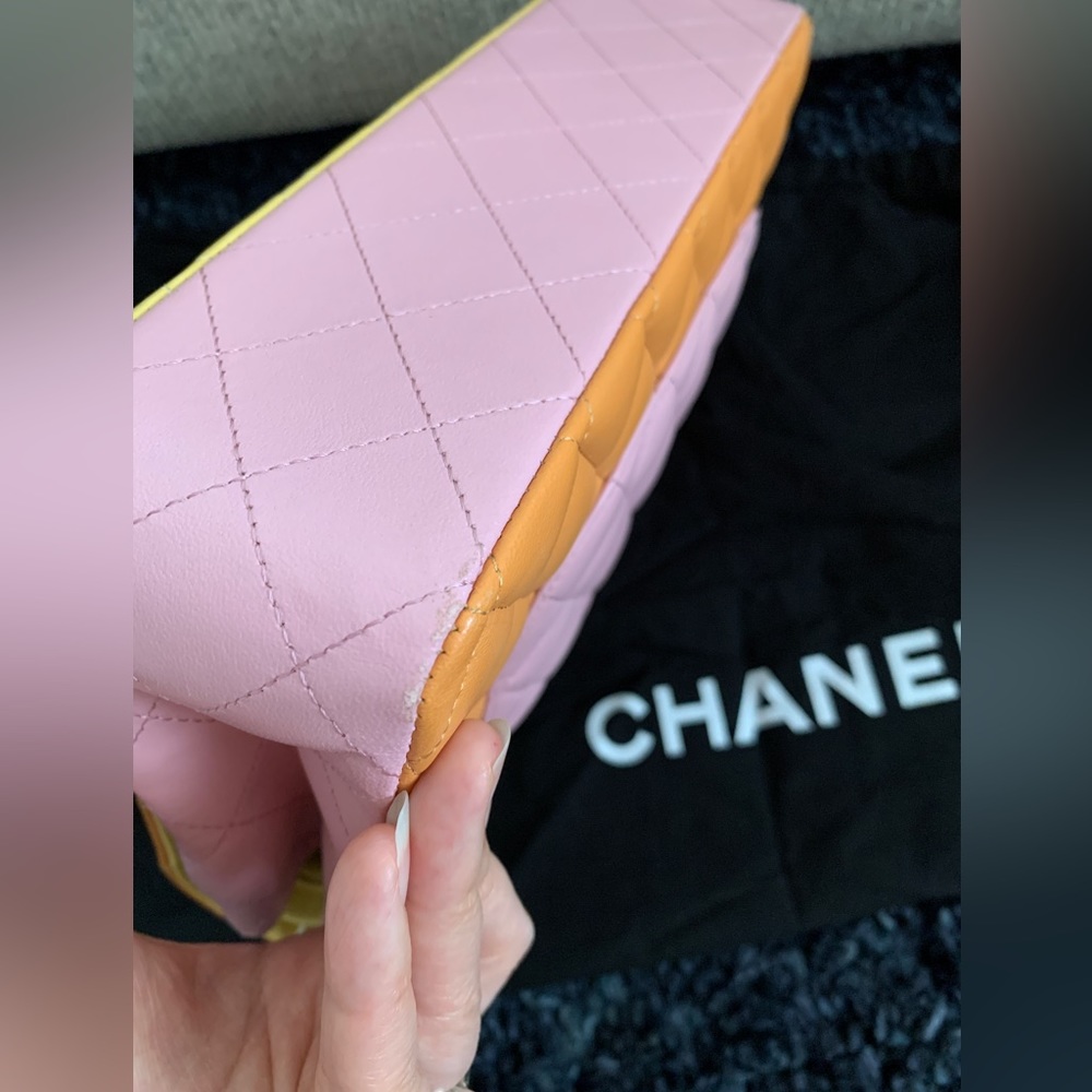 Chanel classic medium double flap bag - Picture 13 of 16